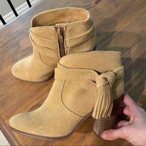 Vince Camuto Suede Booties - Great condition!